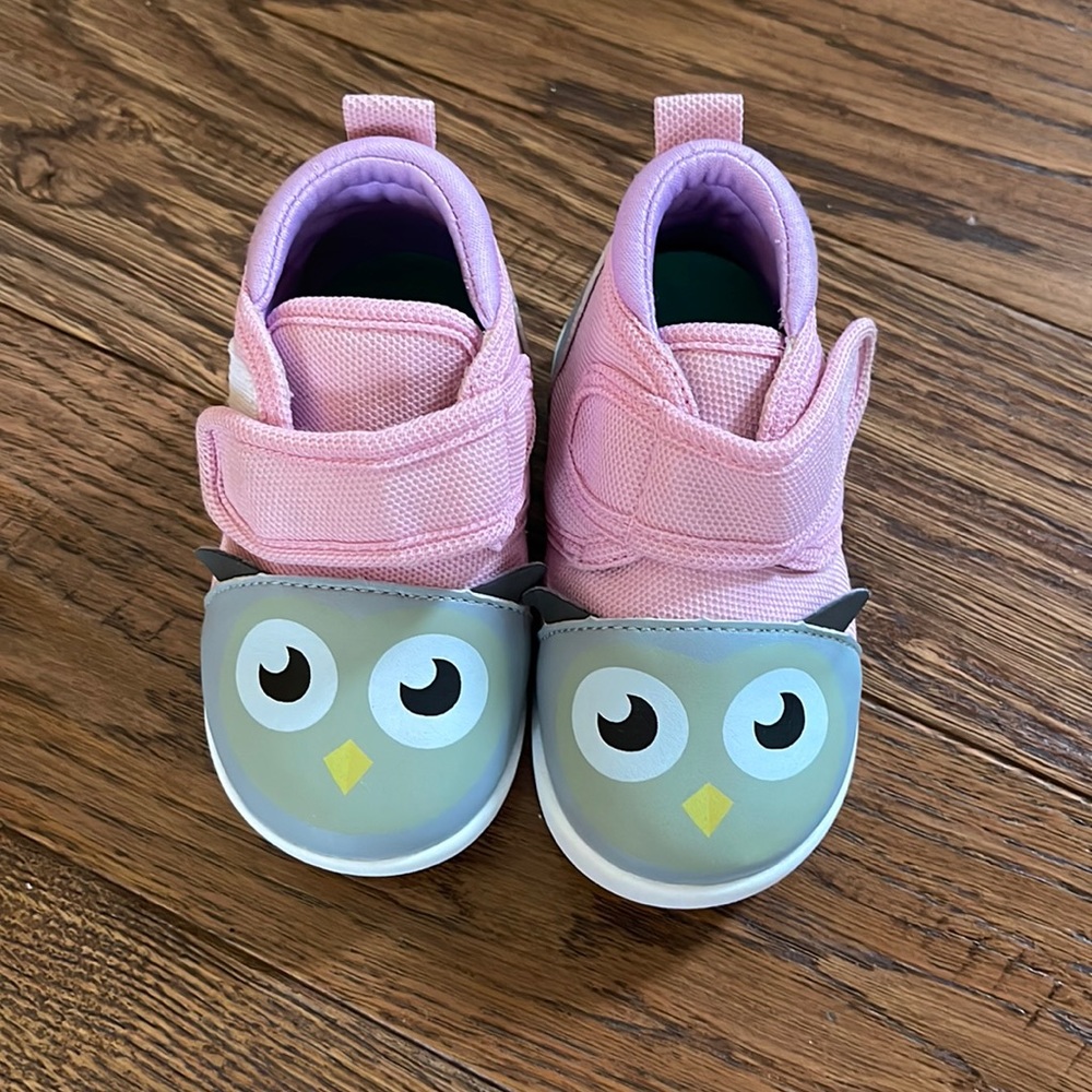 Toddler sneakers